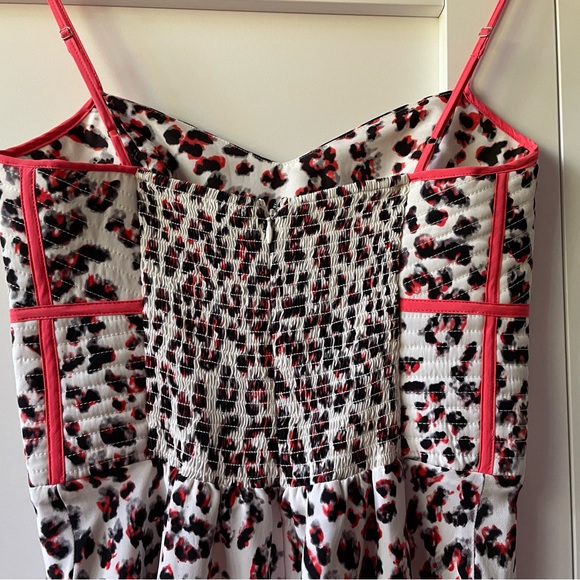 Brand new never worn Silk Leopard dress by Parker - Picture 5 of 10